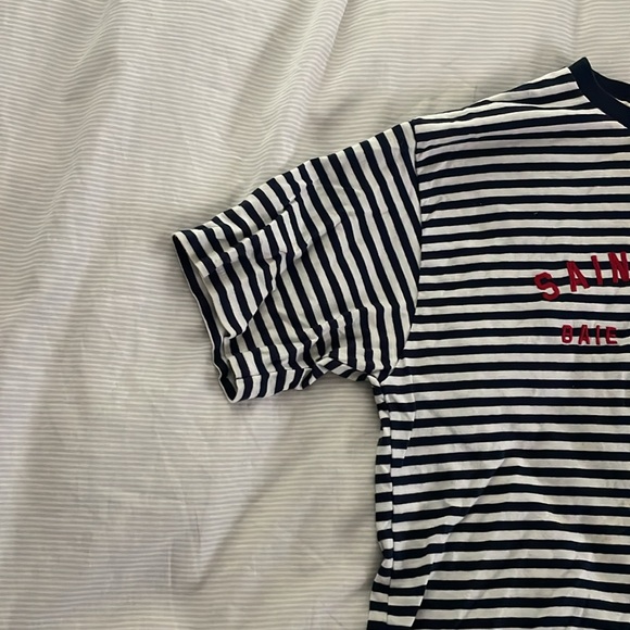 Brandy Melville Striped T-shirt - Picture 4 of 4